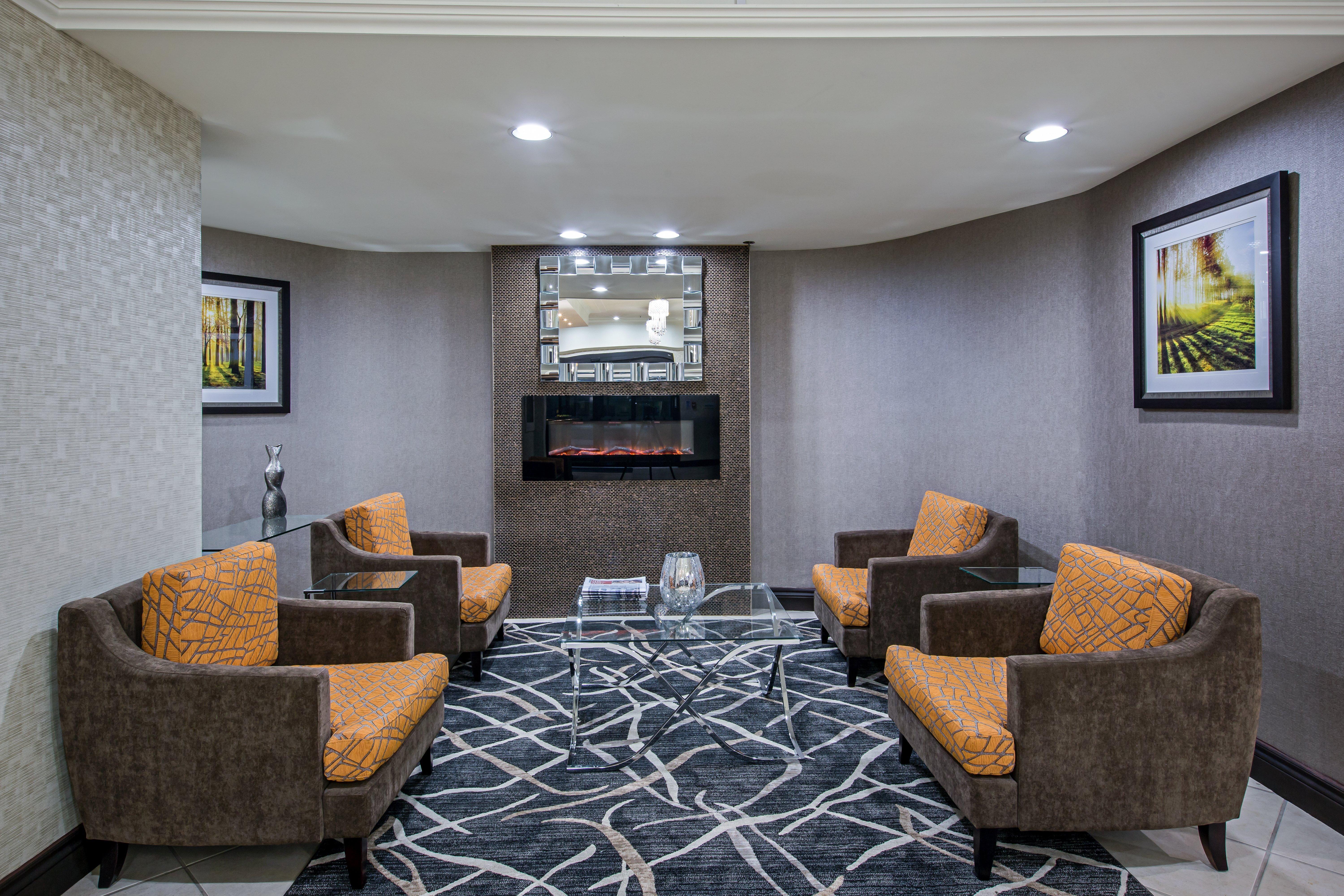 Quality Inn & Suites Regina Downtown Екстер'єр фото