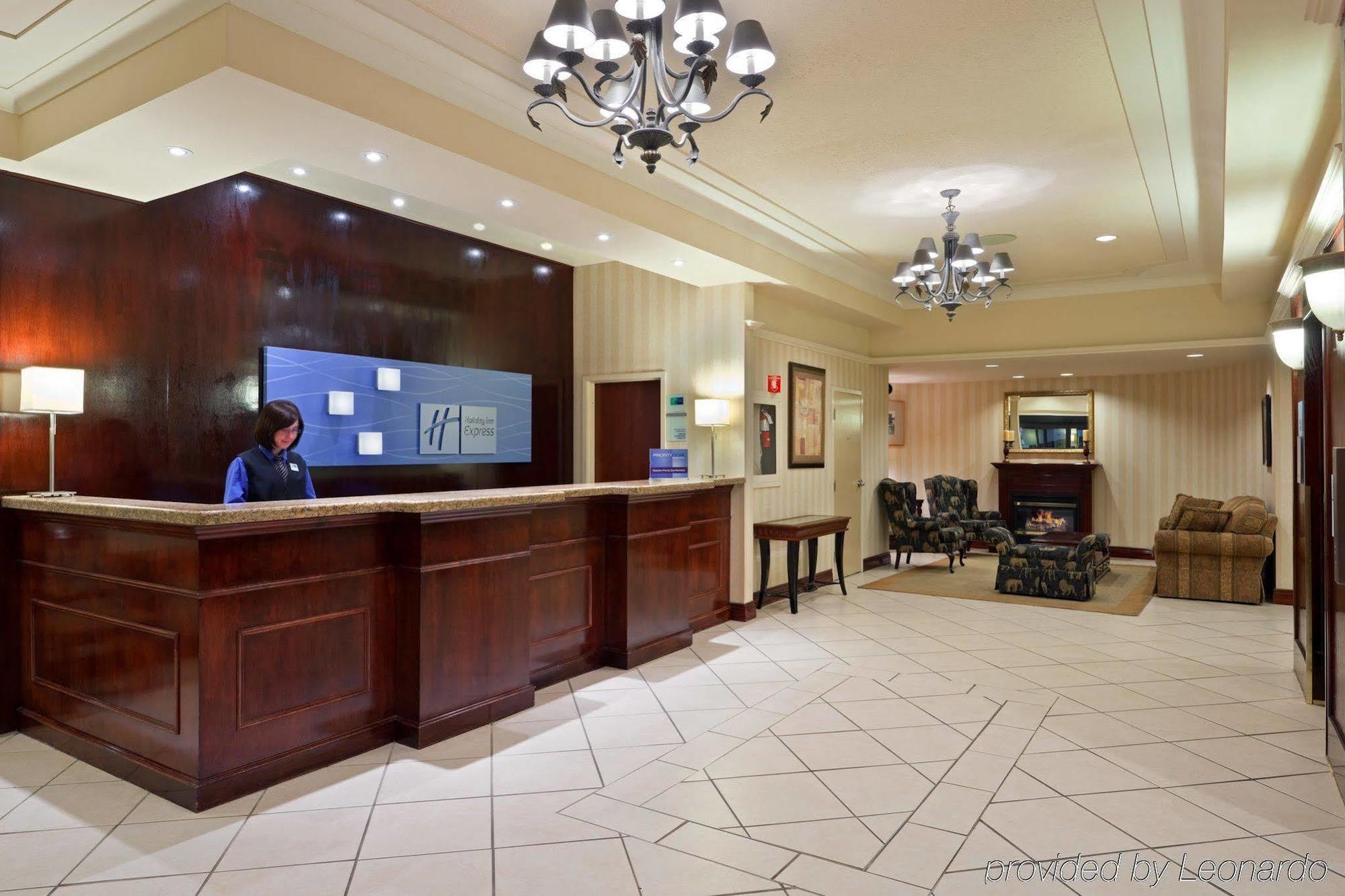 Quality Inn & Suites Regina Downtown Екстер'єр фото