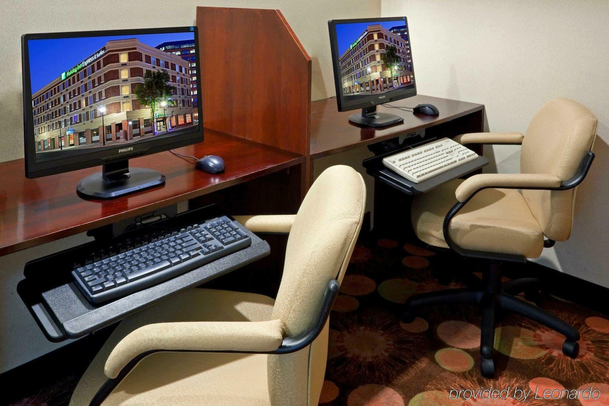 Quality Inn & Suites Regina Downtown Екстер'єр фото
